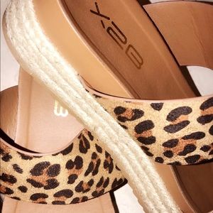 Espadrilles (leopard) sandals size (6)